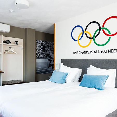וחנינגן Hotel De Wereld מראה חיצוני תמונה